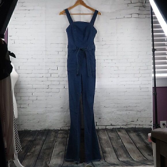GUESS  ELLA BLUE DENIM FLARE LEG ADJUSTABLE STRAP TIE WAIST JUMPSUIT OVERALLS - Picture 2 of 16